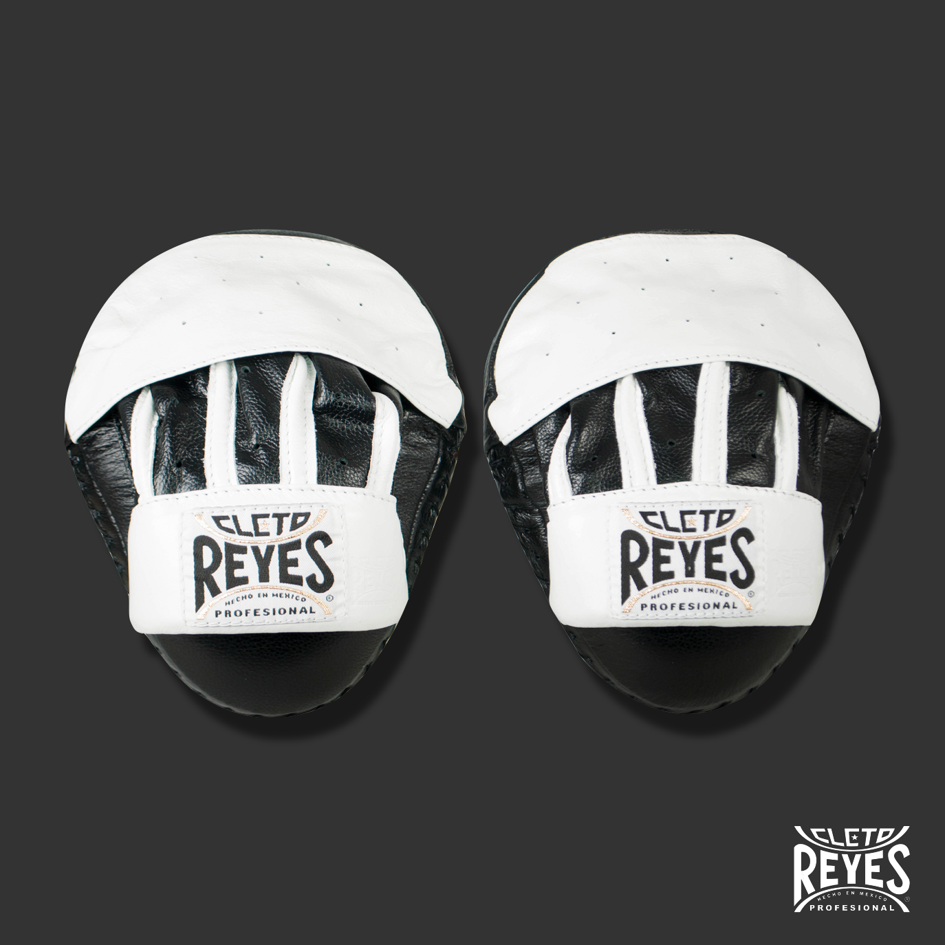 Manillas en cuero Curvas para Golpes