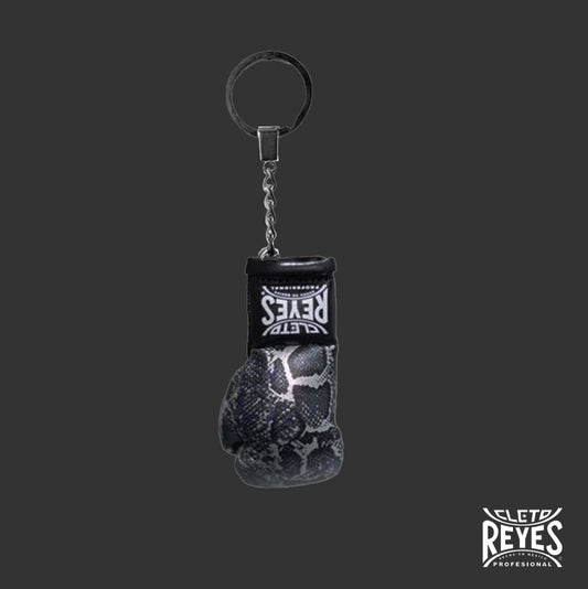 Llavero Cleto Reyes
